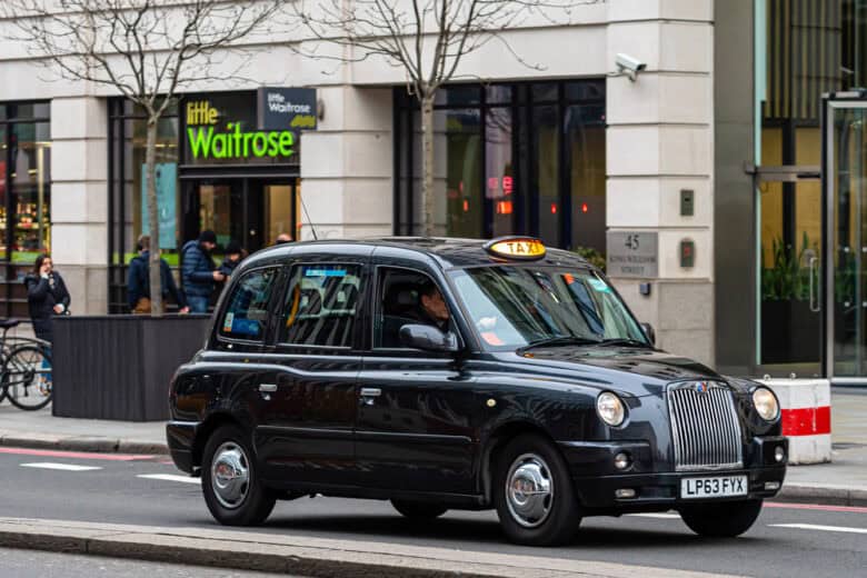 Black Cabs vs. Uber: What’s the Best Way to Get Around London
