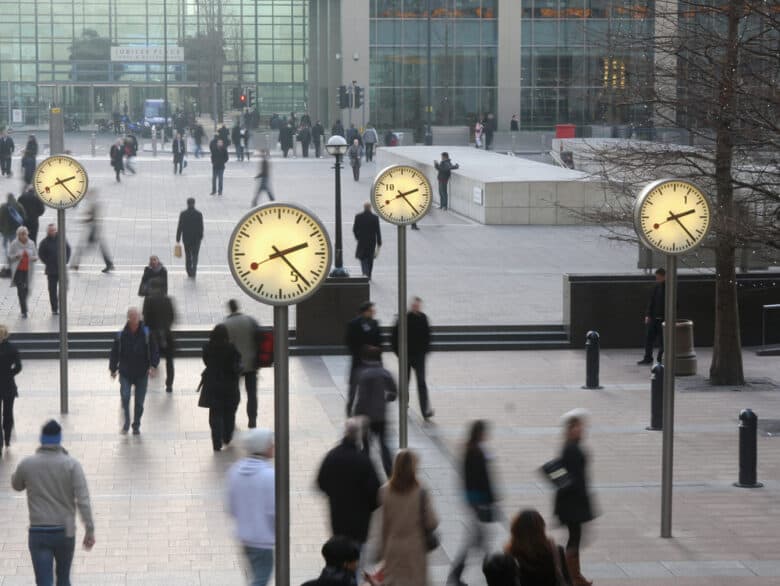 How Do I Get To Meetings Quickly From My Hotel In London?