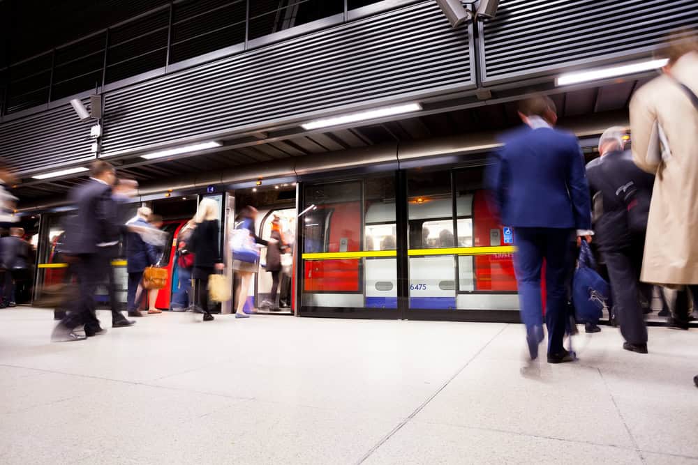 Can Choosing Faster Lines Like the Elizabeth Line Make a Difference?