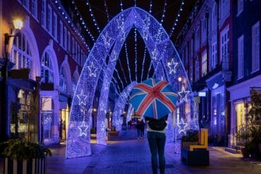 When Do Oxford Street Christmas Lights Turn On and What's New for 2025