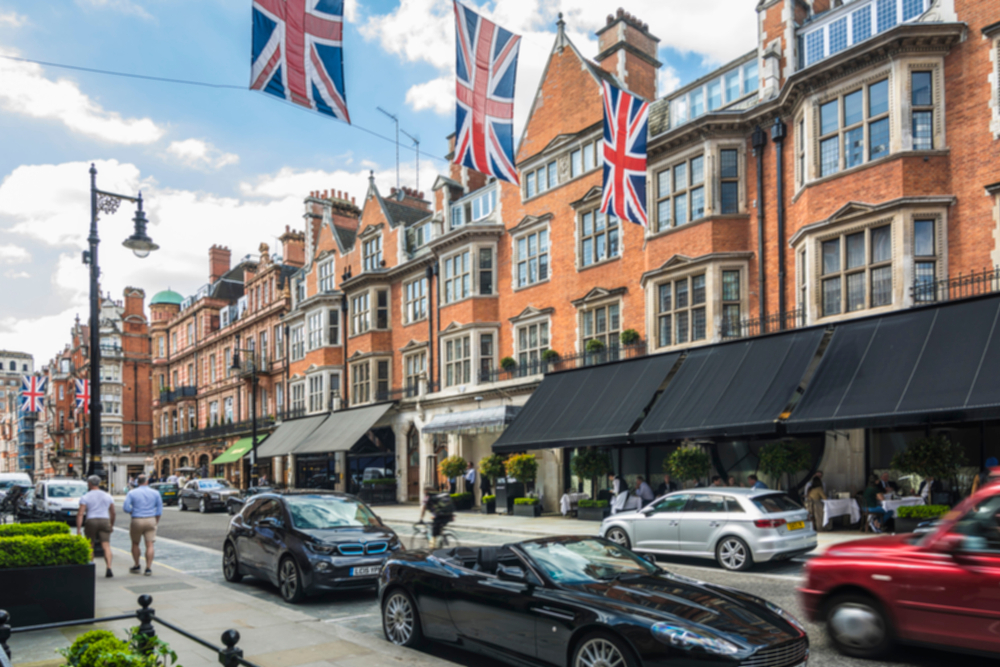 Stay With Crown Group of Hotels for an Unforgettable London Stay