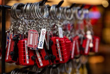 Why Hotel Prices Change: A Simple Explanation for Guests