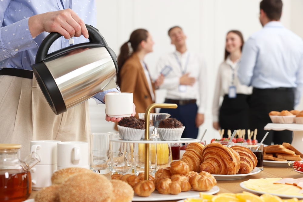 Should You Book Direct With the Hotel to Get Breakfast Included?
